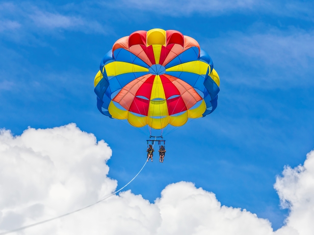 parasailing in destin fl on the boat